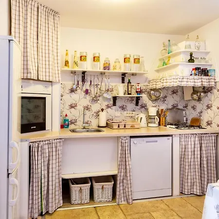 Lilo Lavender Loborika