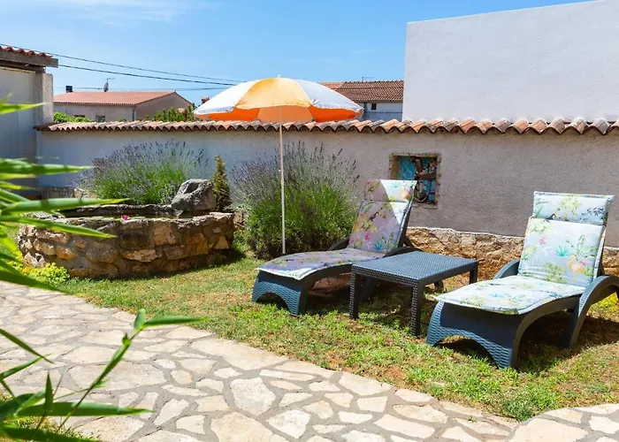 Lilo Lavender Apartman *