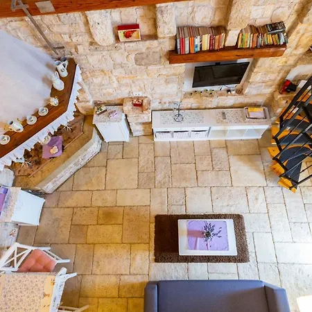 Lilo Lavender Apartment